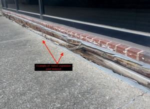 Am image showing a failed caulking